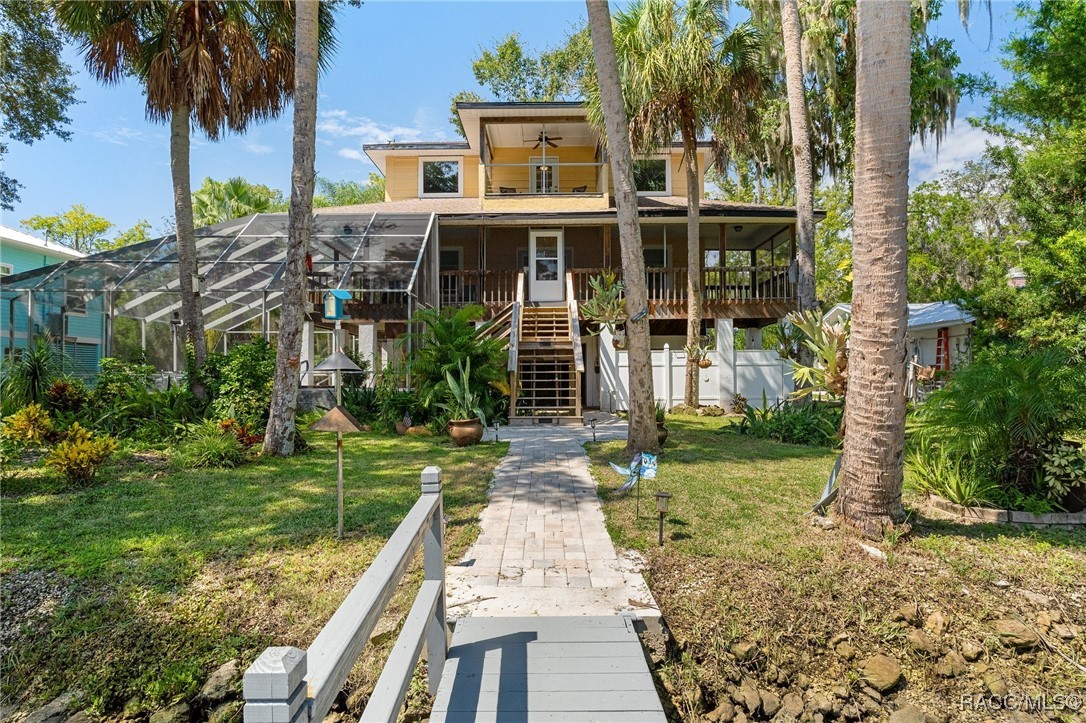 3679 N Suwannee Point