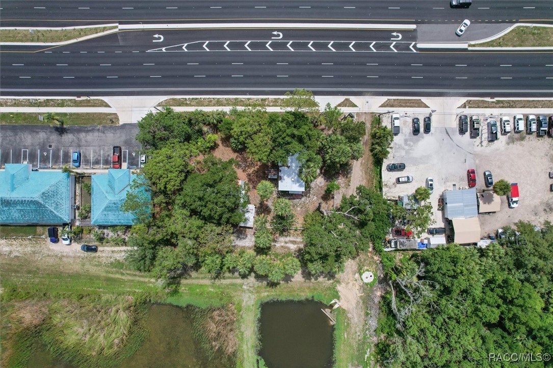 660 N Suncoast Boulevard