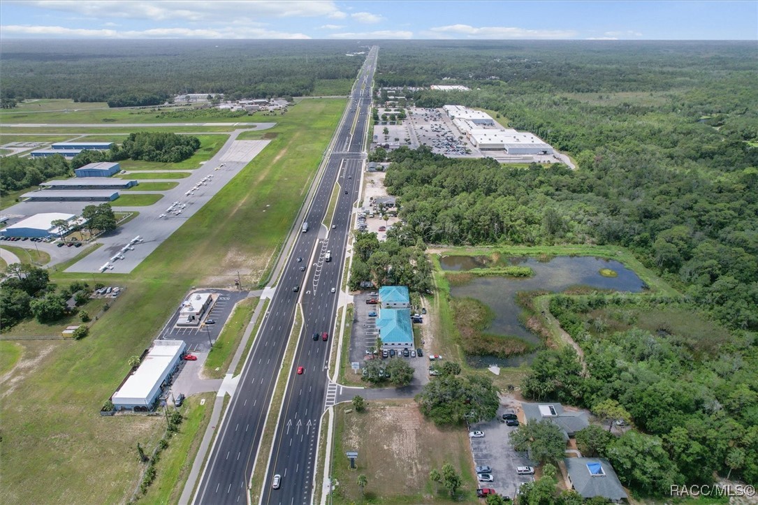 660 N Suncoast Boulevard