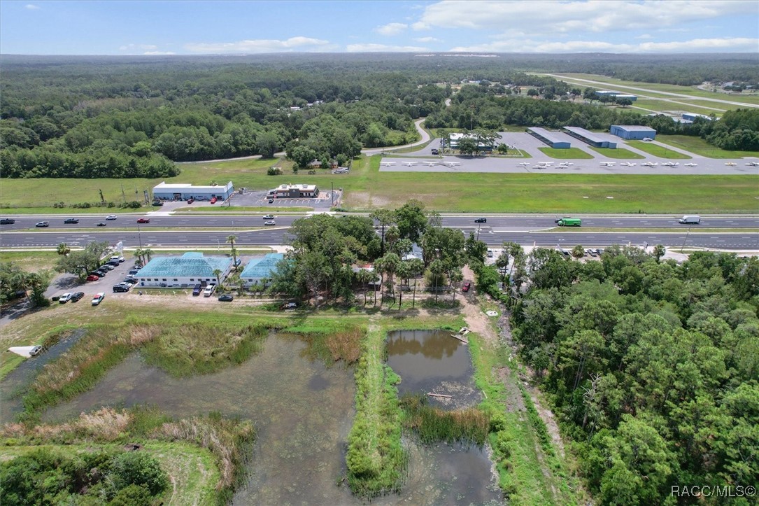 660 N Suncoast Boulevard