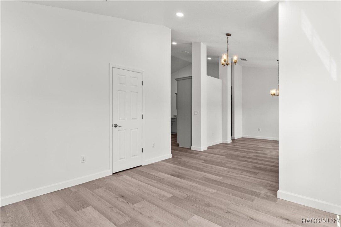 14183 English Sparrow Road