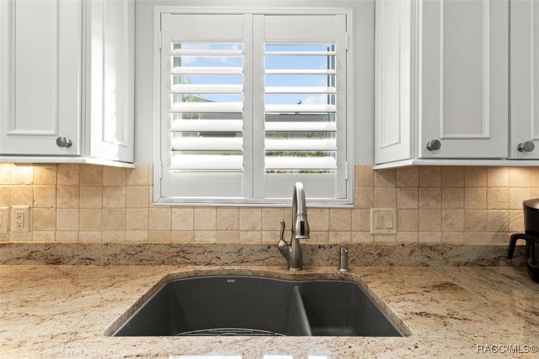 5259 S Stetson Point Drive