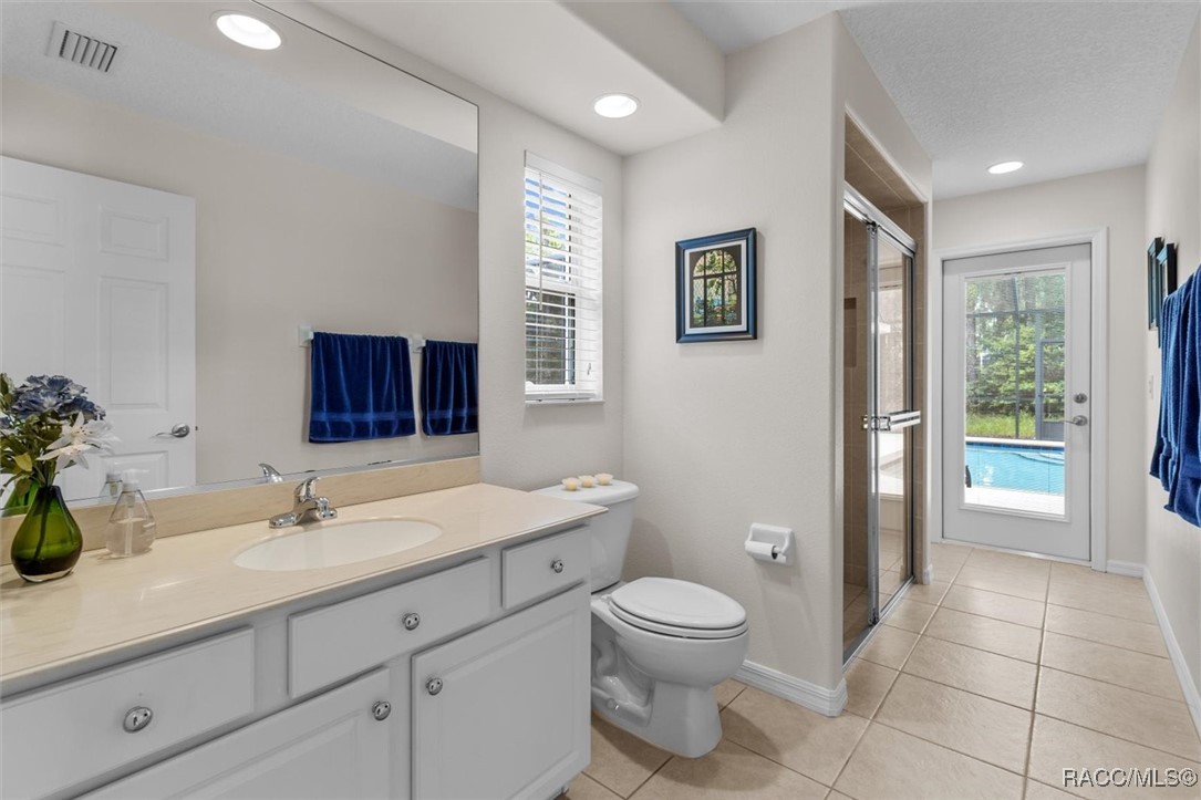 5235 N Cheyenne Drive