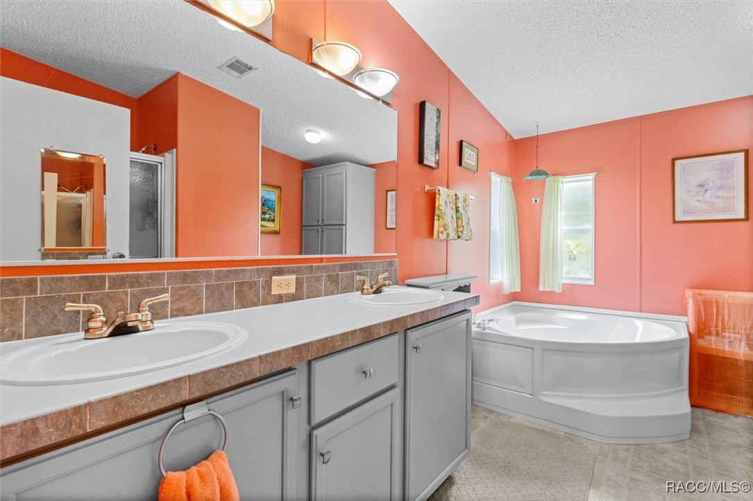 2430 S Wakulla Point