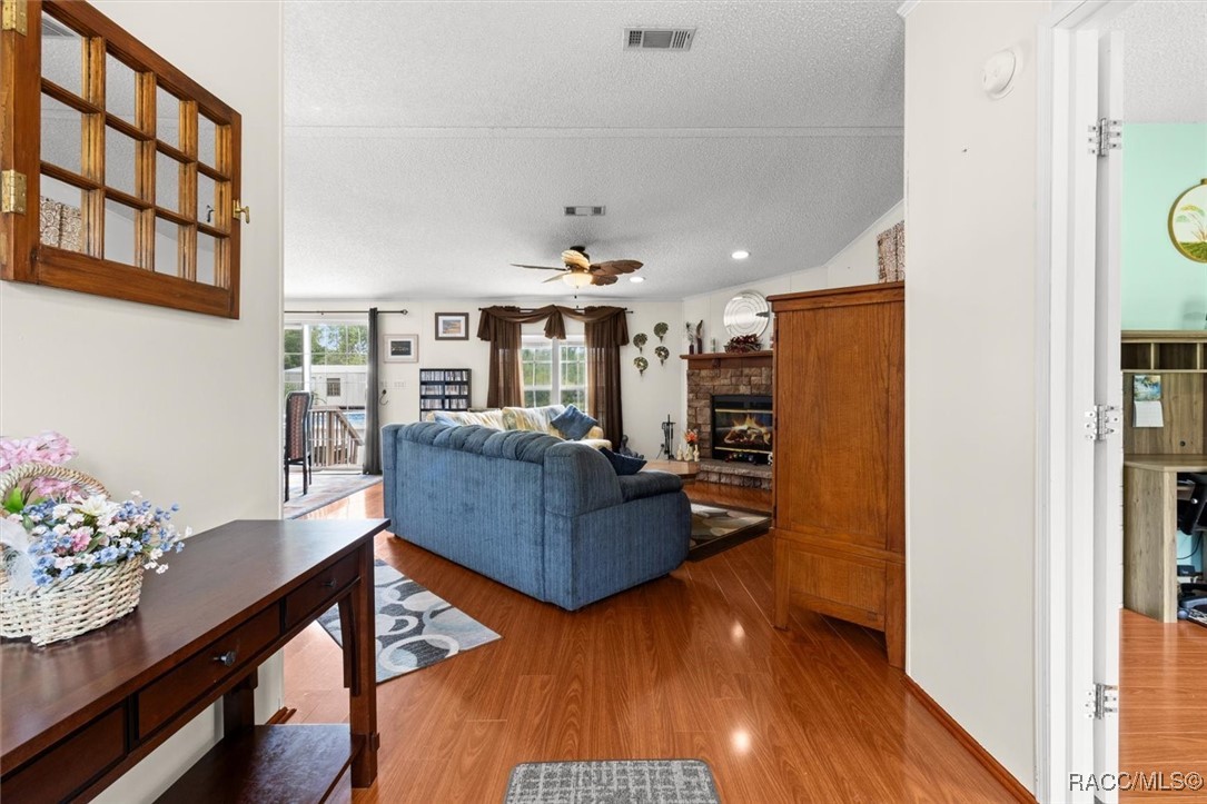 2430 S Wakulla Point