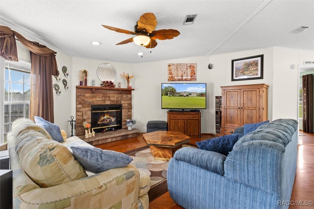2430 S Wakulla Point