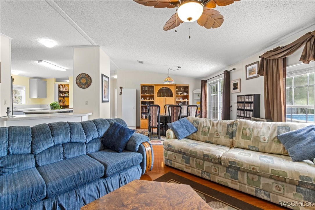 2430 S Wakulla Point