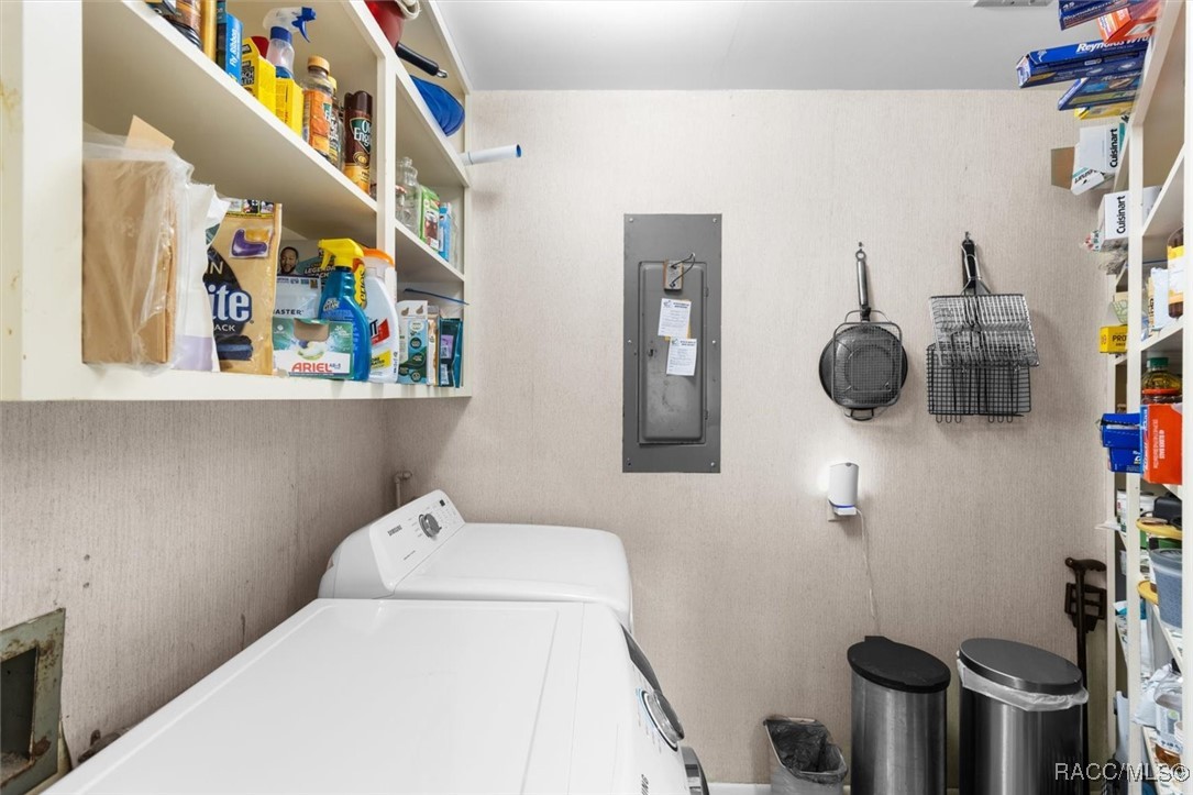 10090 S Riviera Point