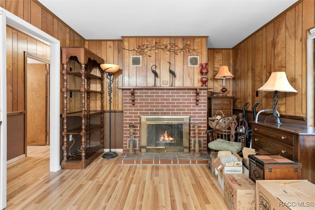 10090 S Riviera Point