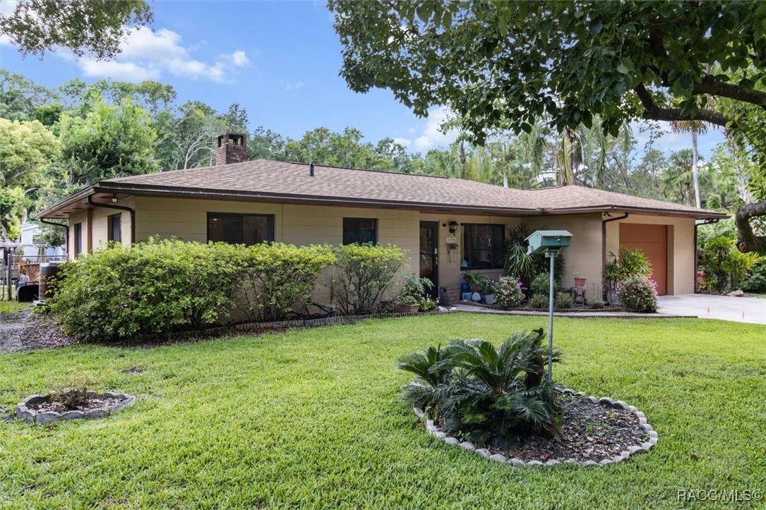 10090 S Riviera Point