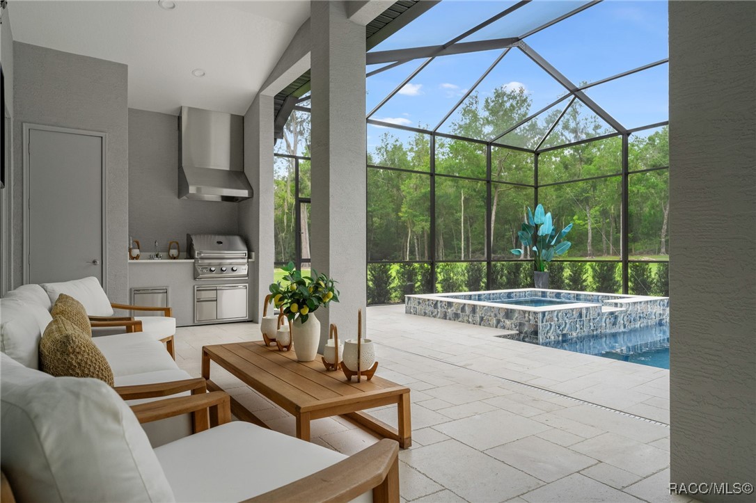 1825 W Oak Valley Court