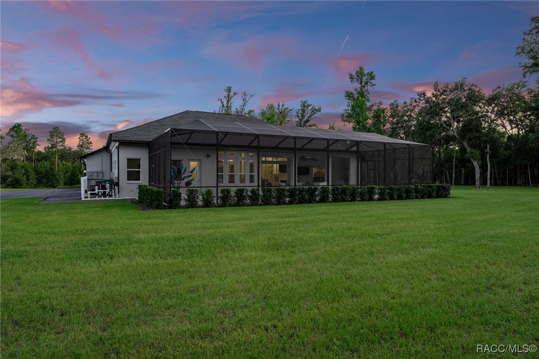 1825 W Oak Valley Court