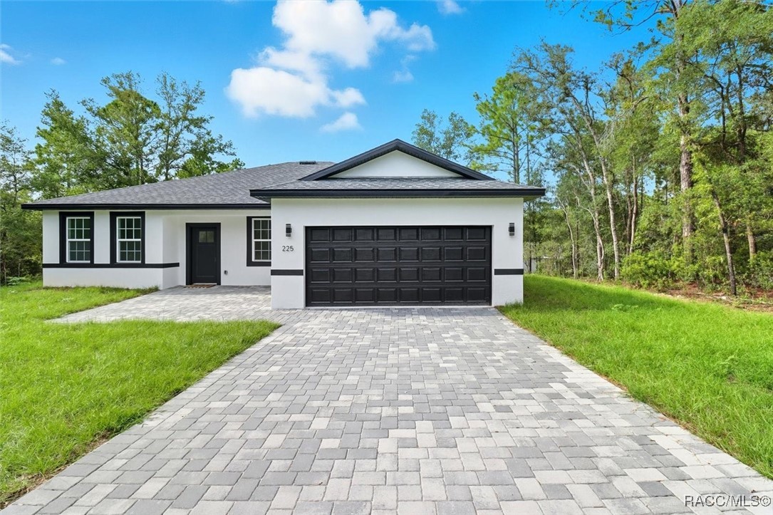 225 W Diego Place