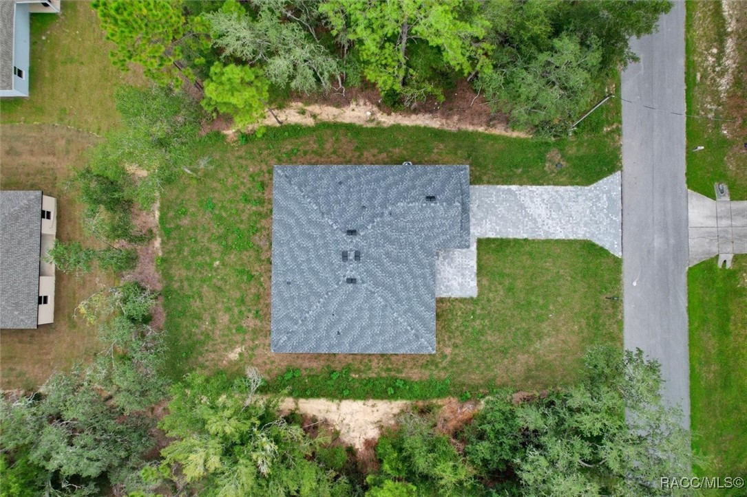 225 W Diego Place