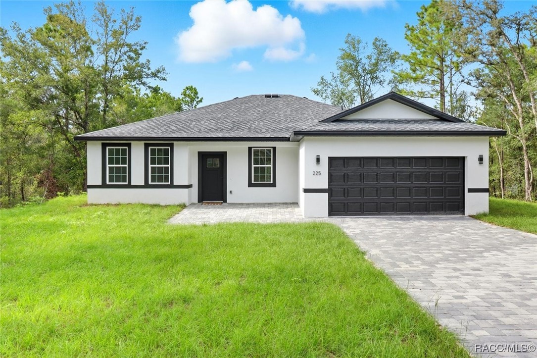 225 W Diego Place