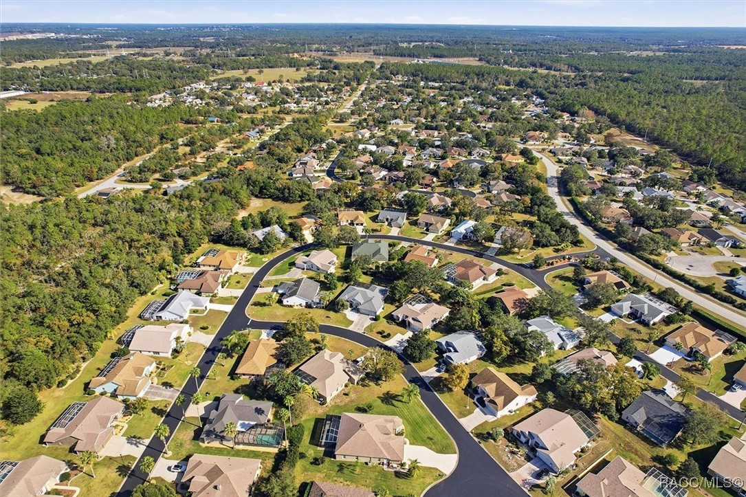 5528 W Hunters Ridge Circle