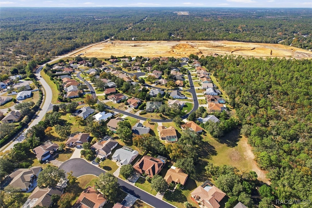 5528 W Hunters Ridge Circle