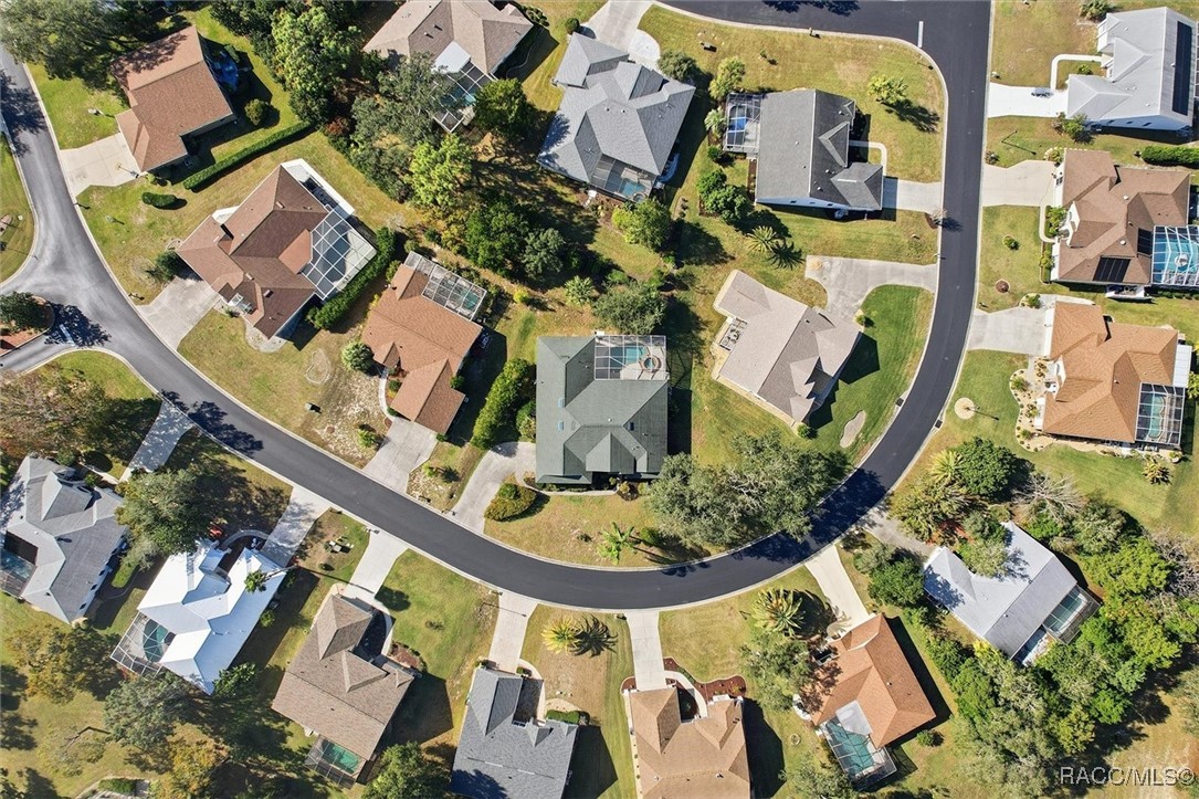 5528 W Hunters Ridge Circle