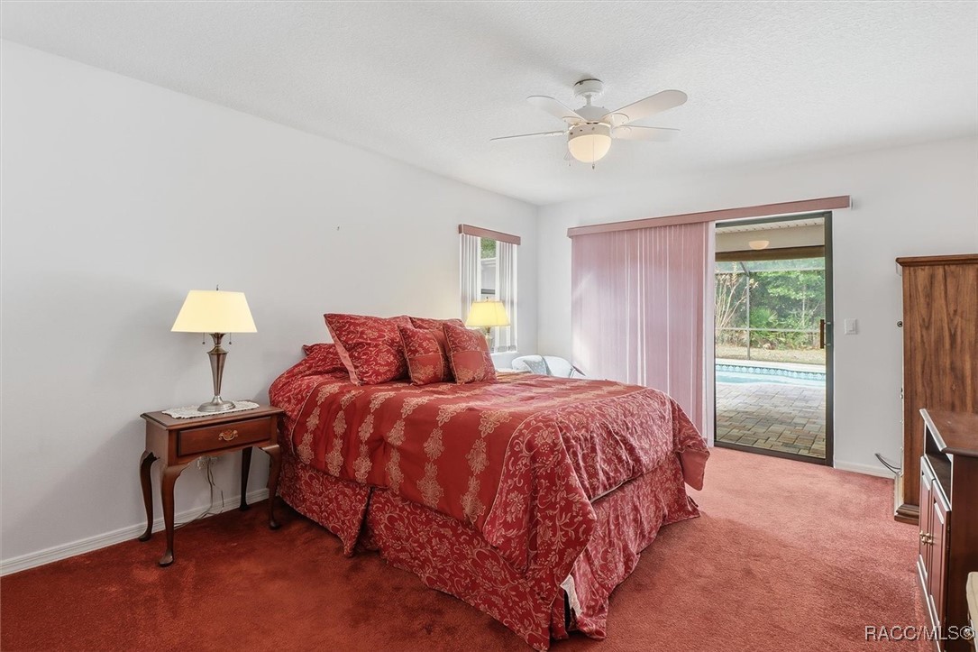 22 Mastic Court W