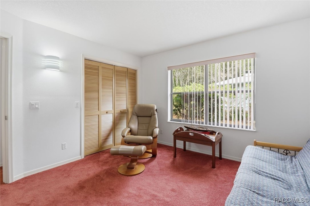 22 Mastic Court W