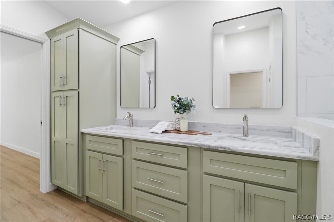 13418 Cormorant Road