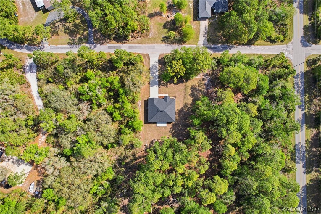 9620 N Goldenbell Way