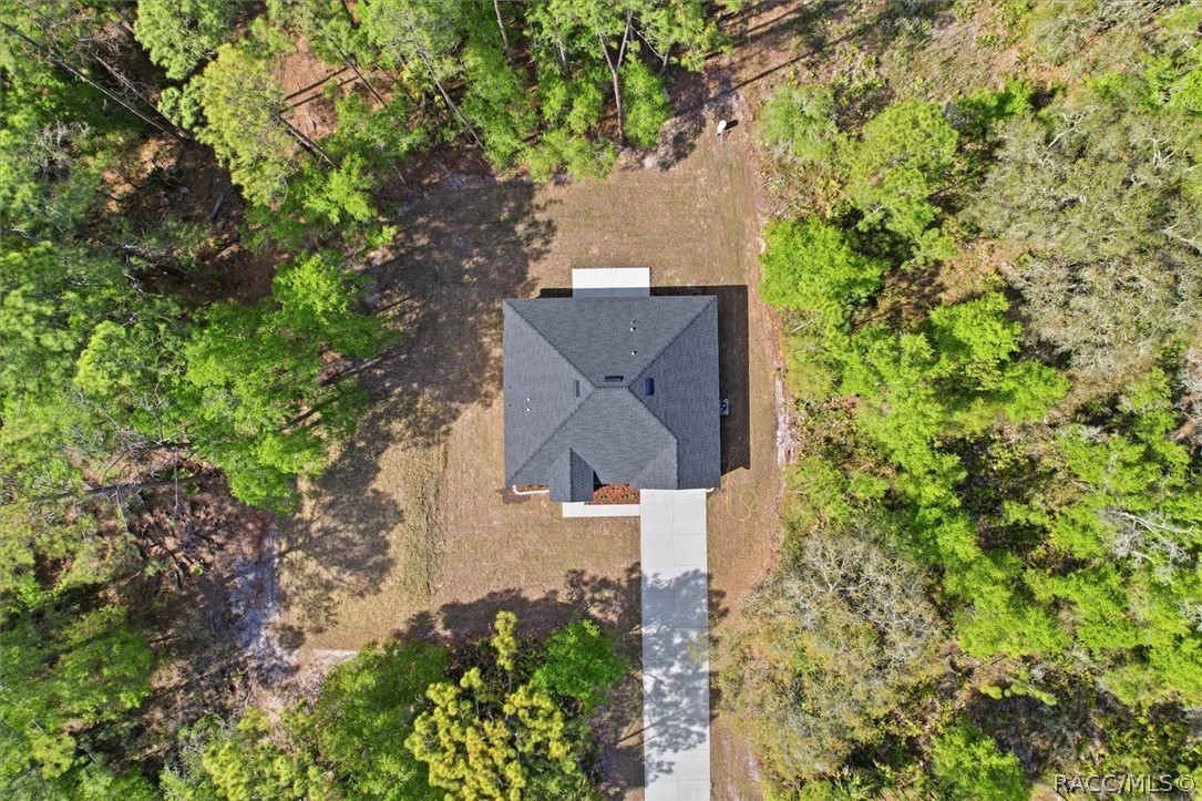 9620 N Goldenbell Way