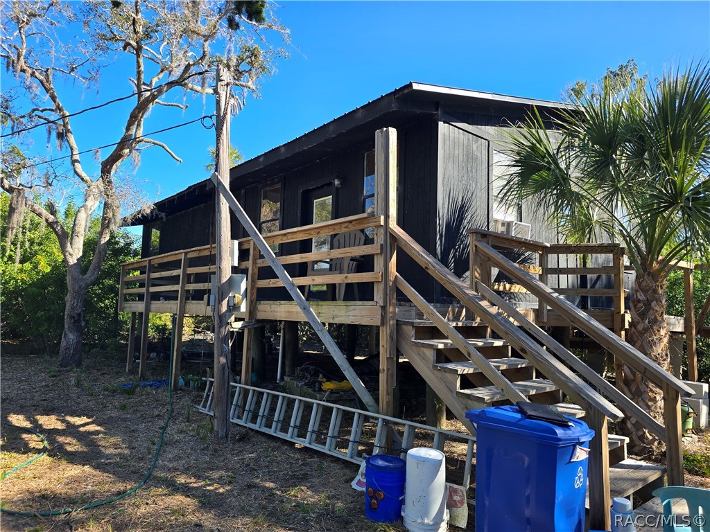 7472 W Thunderbird Island