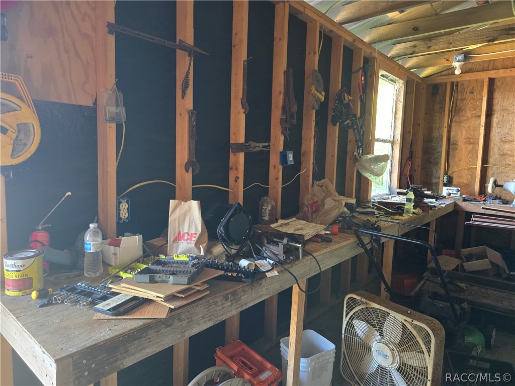 7472 W Thunderbird Island