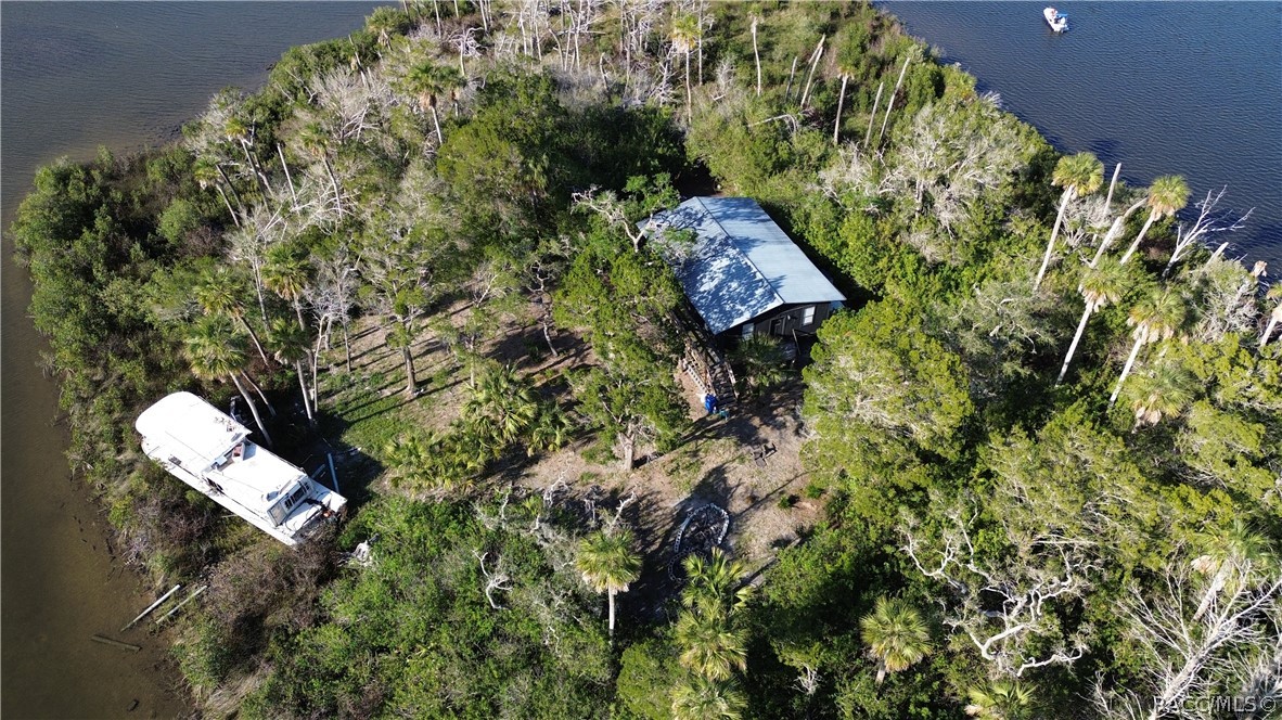 7472 W Thunderbird Island
