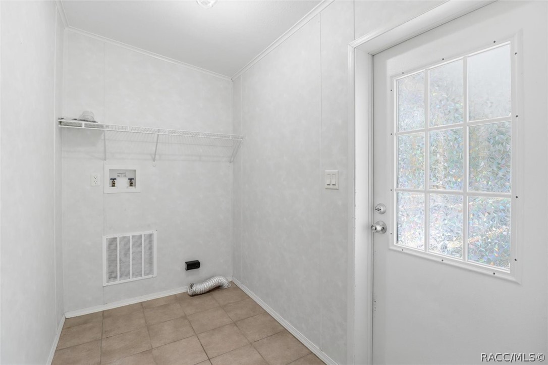 5292 S Bayliner Street