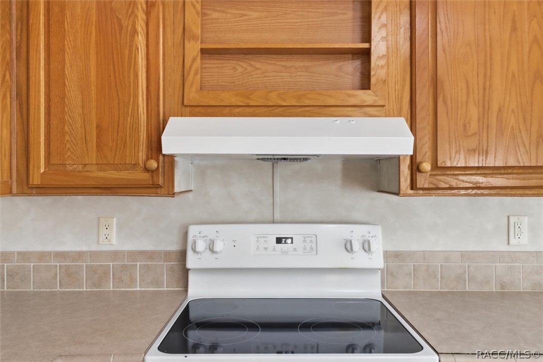 5292 S Bayliner Street