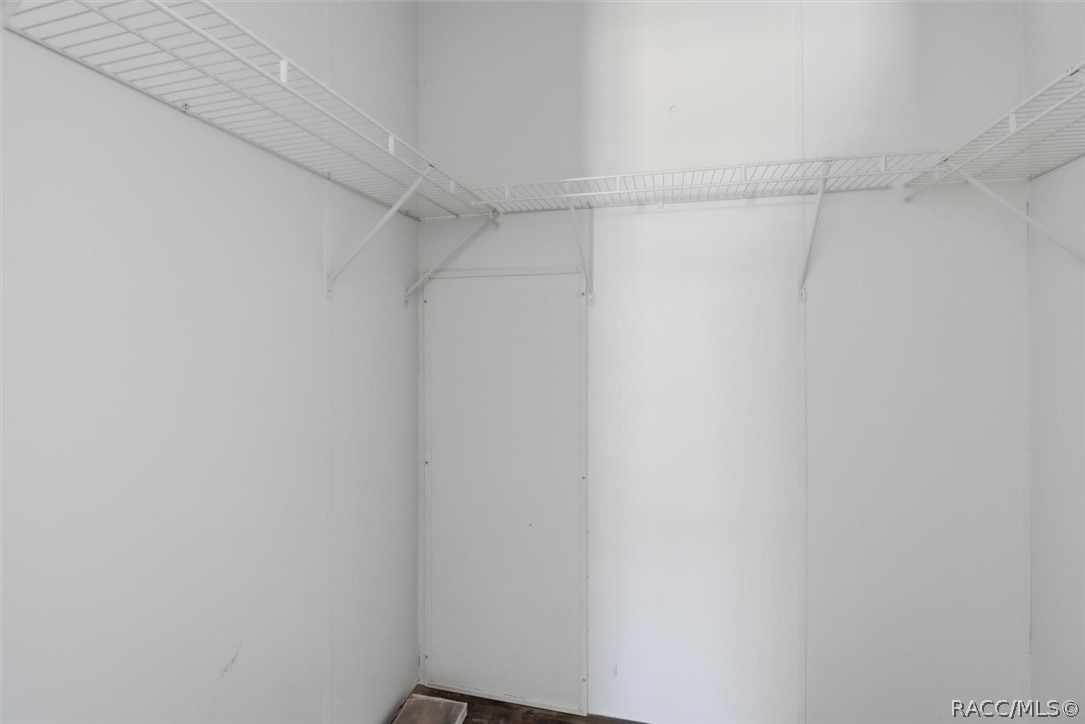 5292 S Bayliner Street