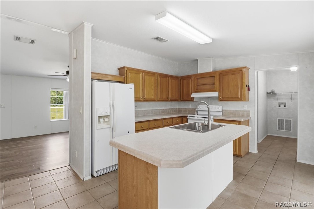 5292 S Bayliner Street