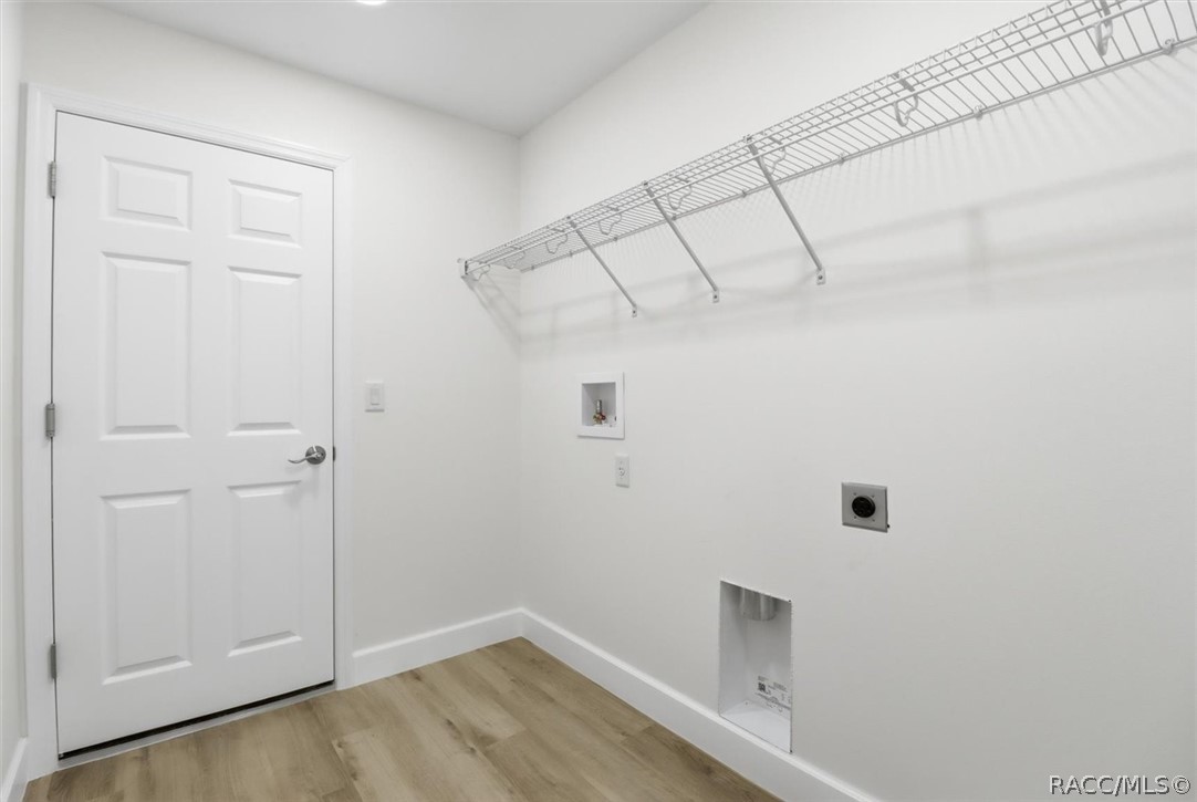 10503 W Dublin Street