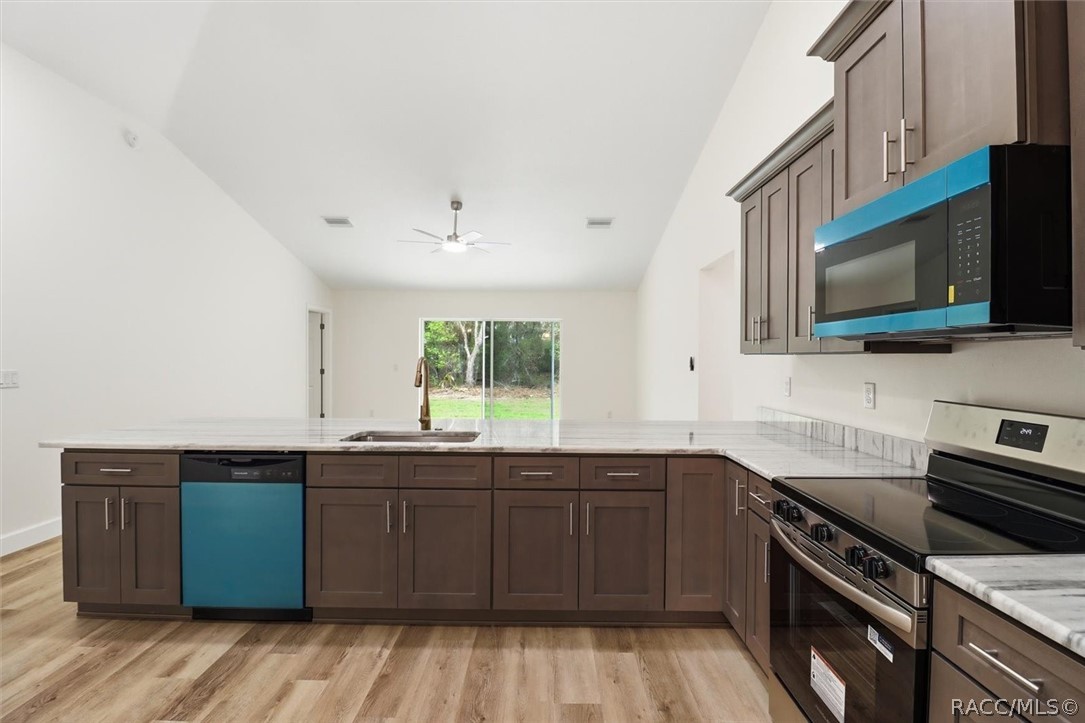 10503 W Dublin Street