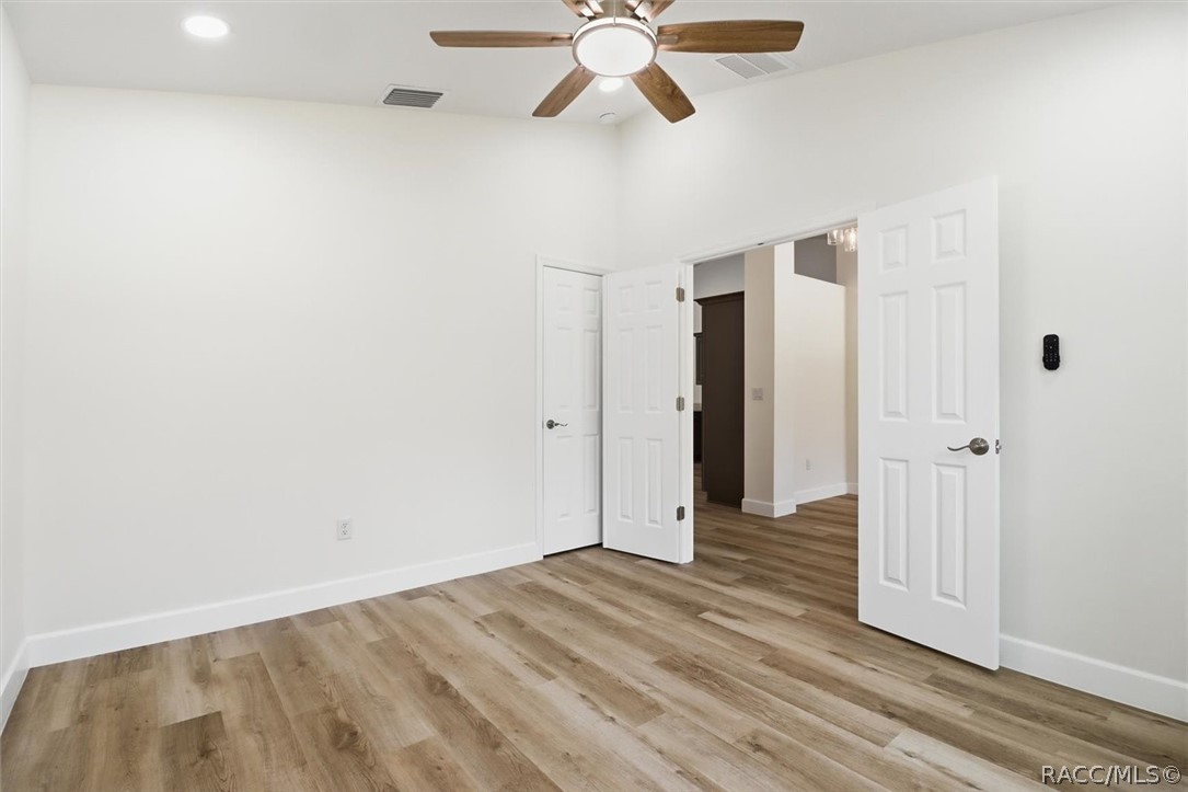 10503 W Dublin Street