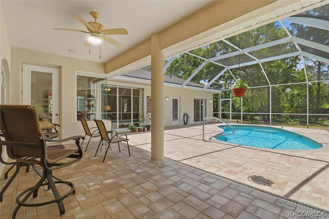 4 Poppy Court