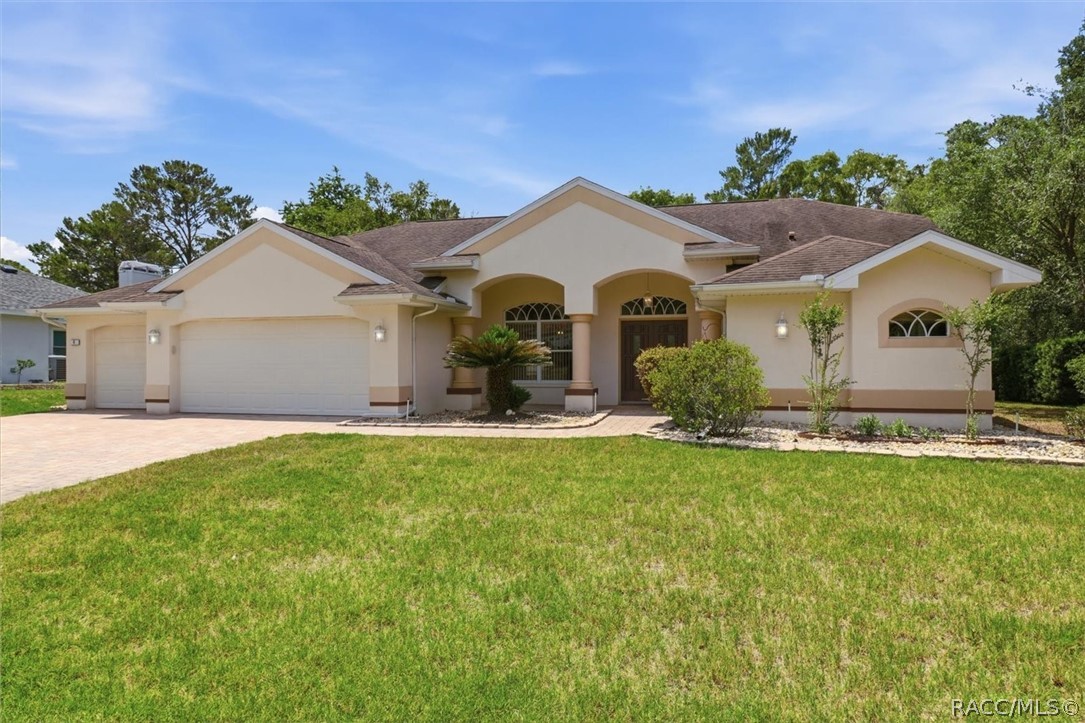 4 Poppy Court