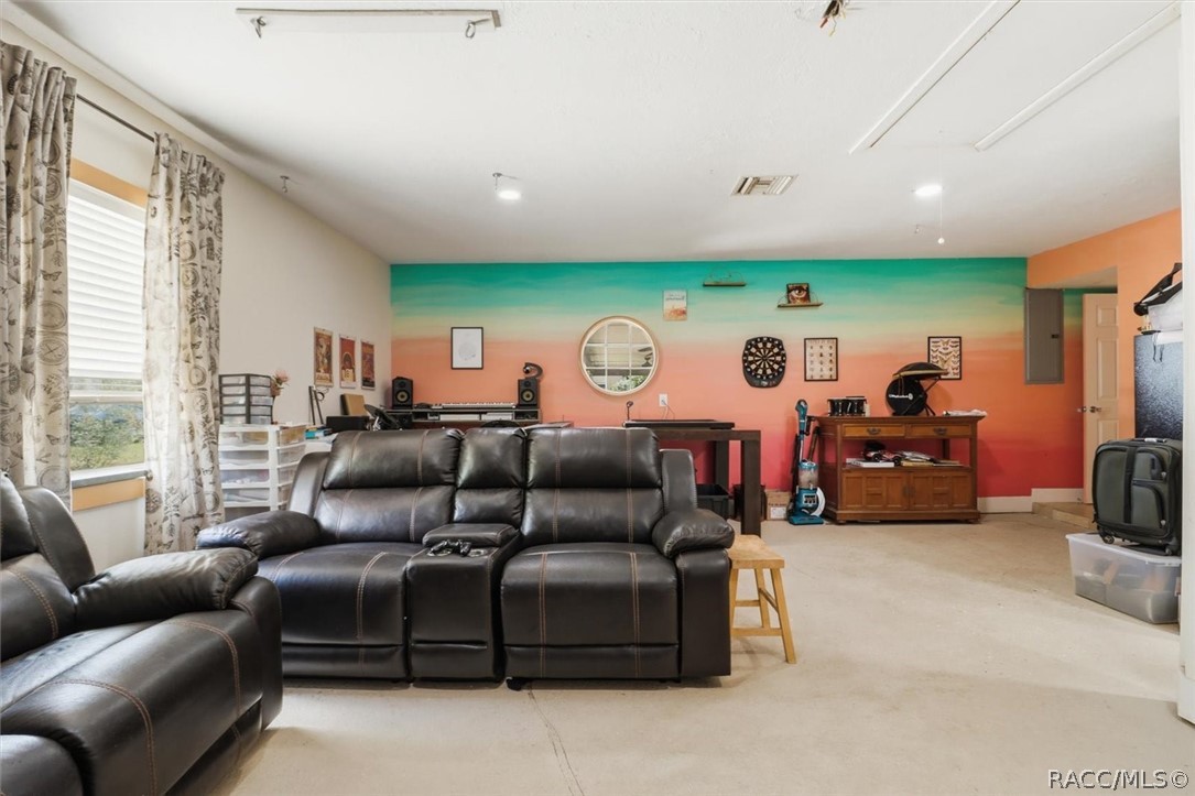 8720 N Trojan Drive