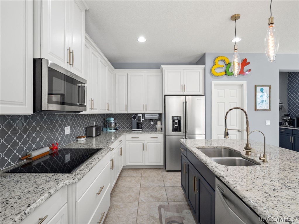 4896 Palmetto Park Drive