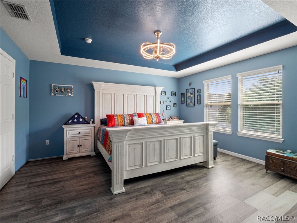 4896 Palmetto Park Drive
