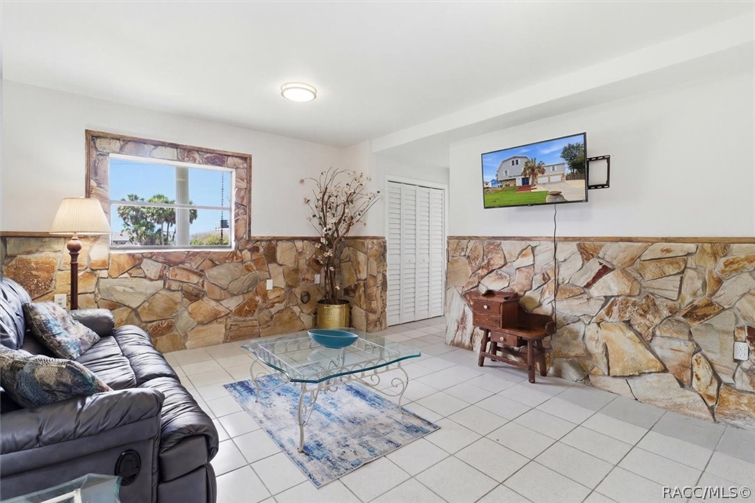 12409 W Standish Drive