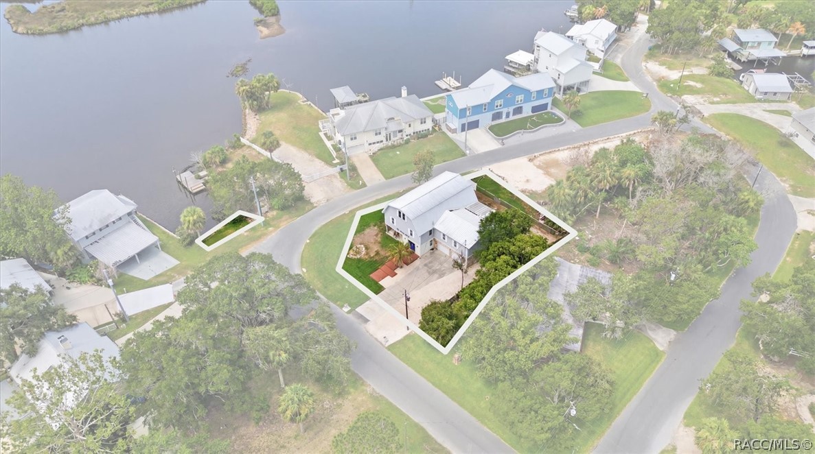 12409 W Standish Drive