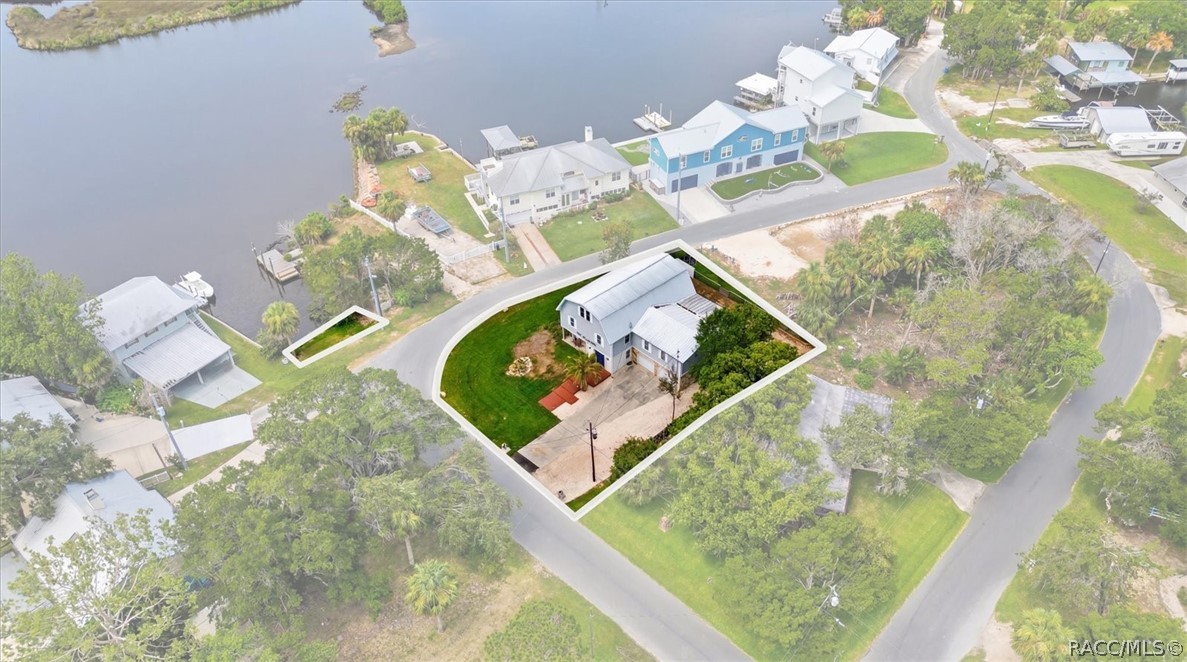 12409 W Standish Drive