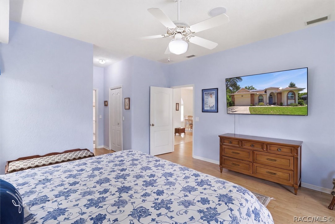 3843 W Northcrest Court