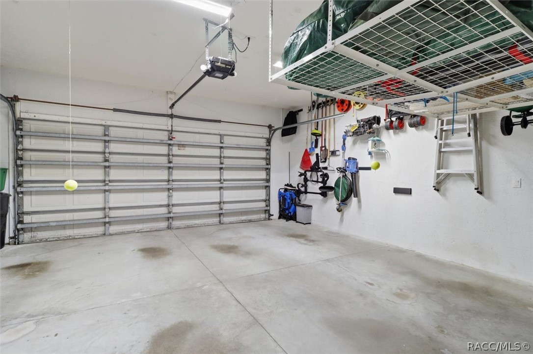 3843 W Northcrest Court