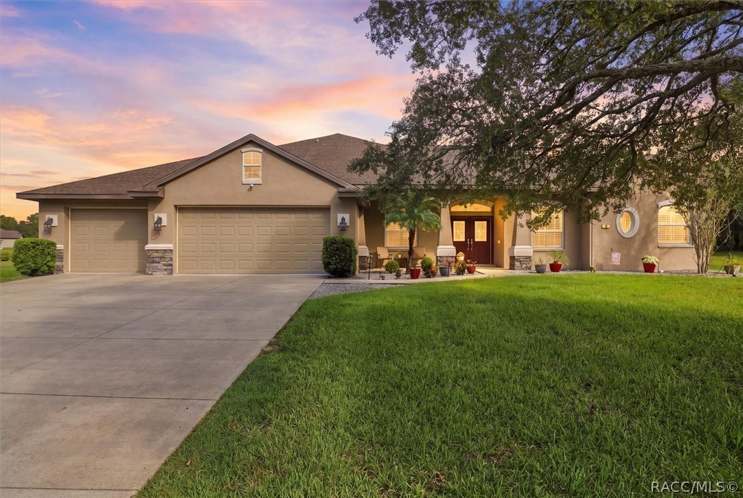 5 Nemesia Court W Homosassa FL