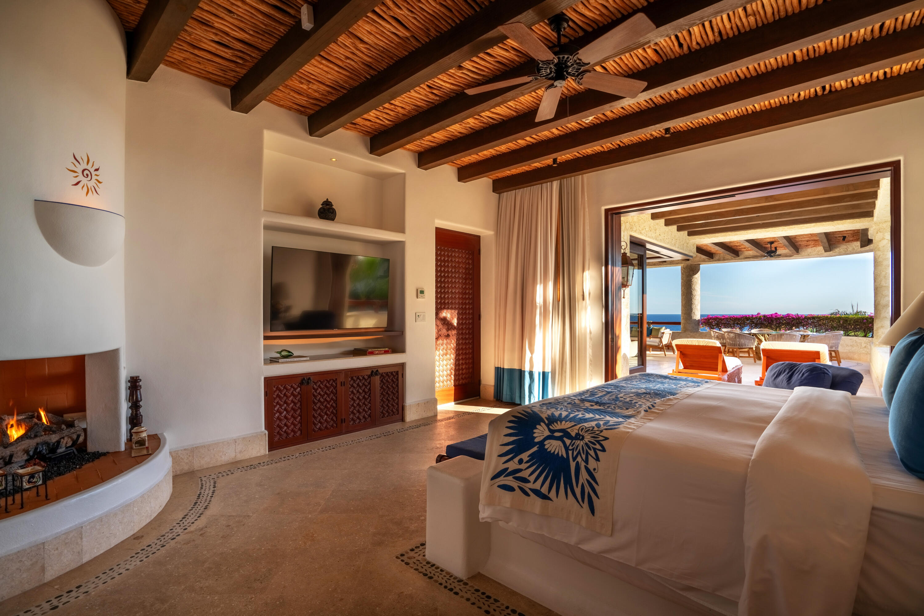 Residence 6301 Las Ventanas