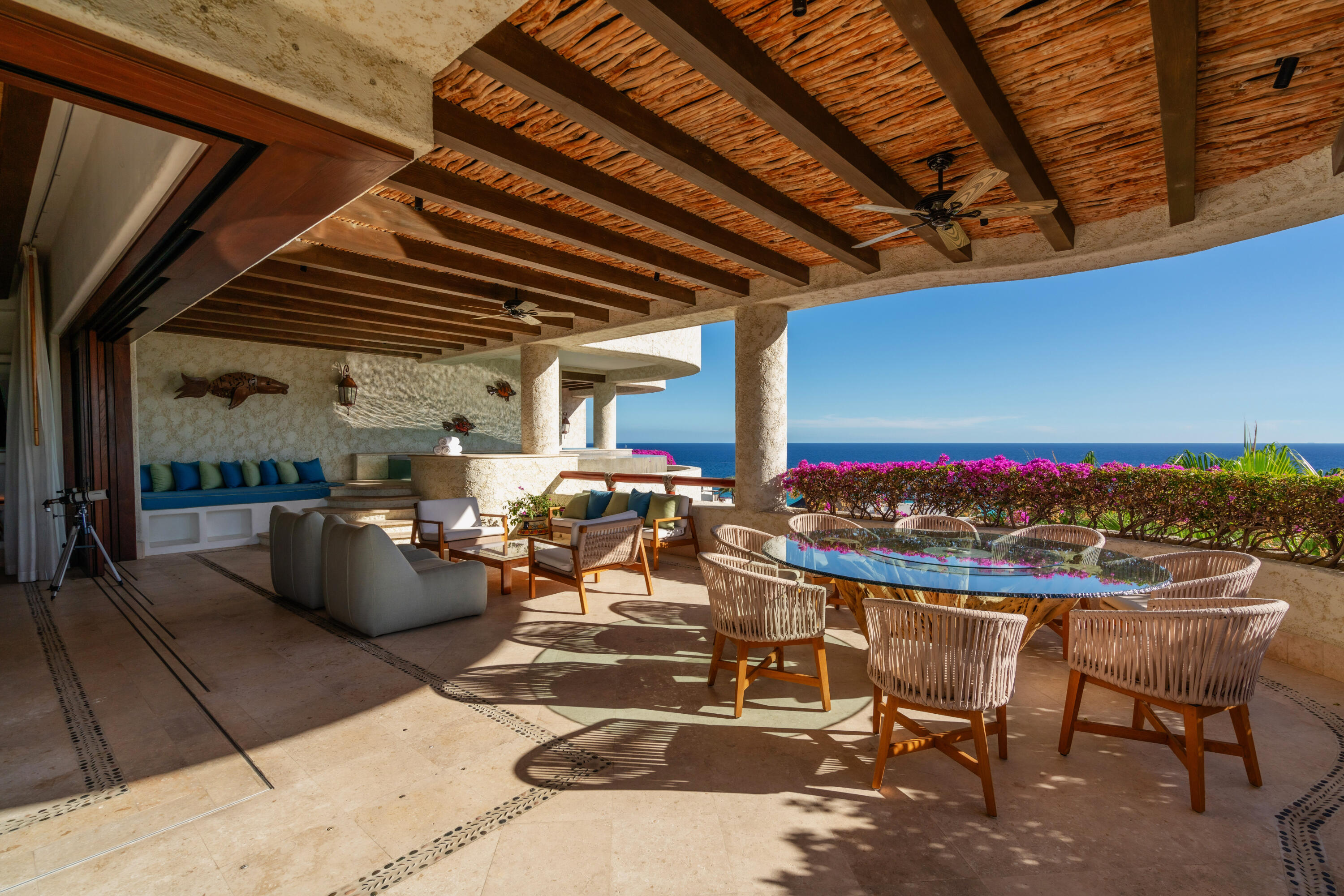 Residence 6301 Las Ventanas